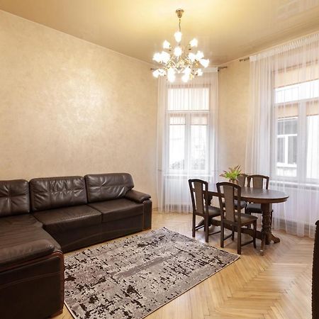 Alfa Apartments Levytskoho Lviv Eksteriør billede