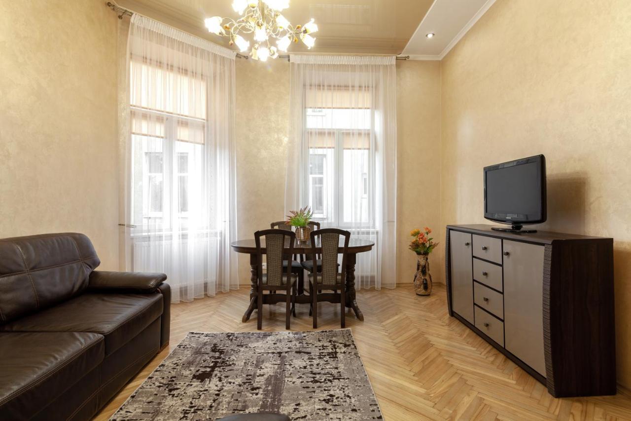 Alfa Apartments Levytskoho Lviv Eksteriør billede