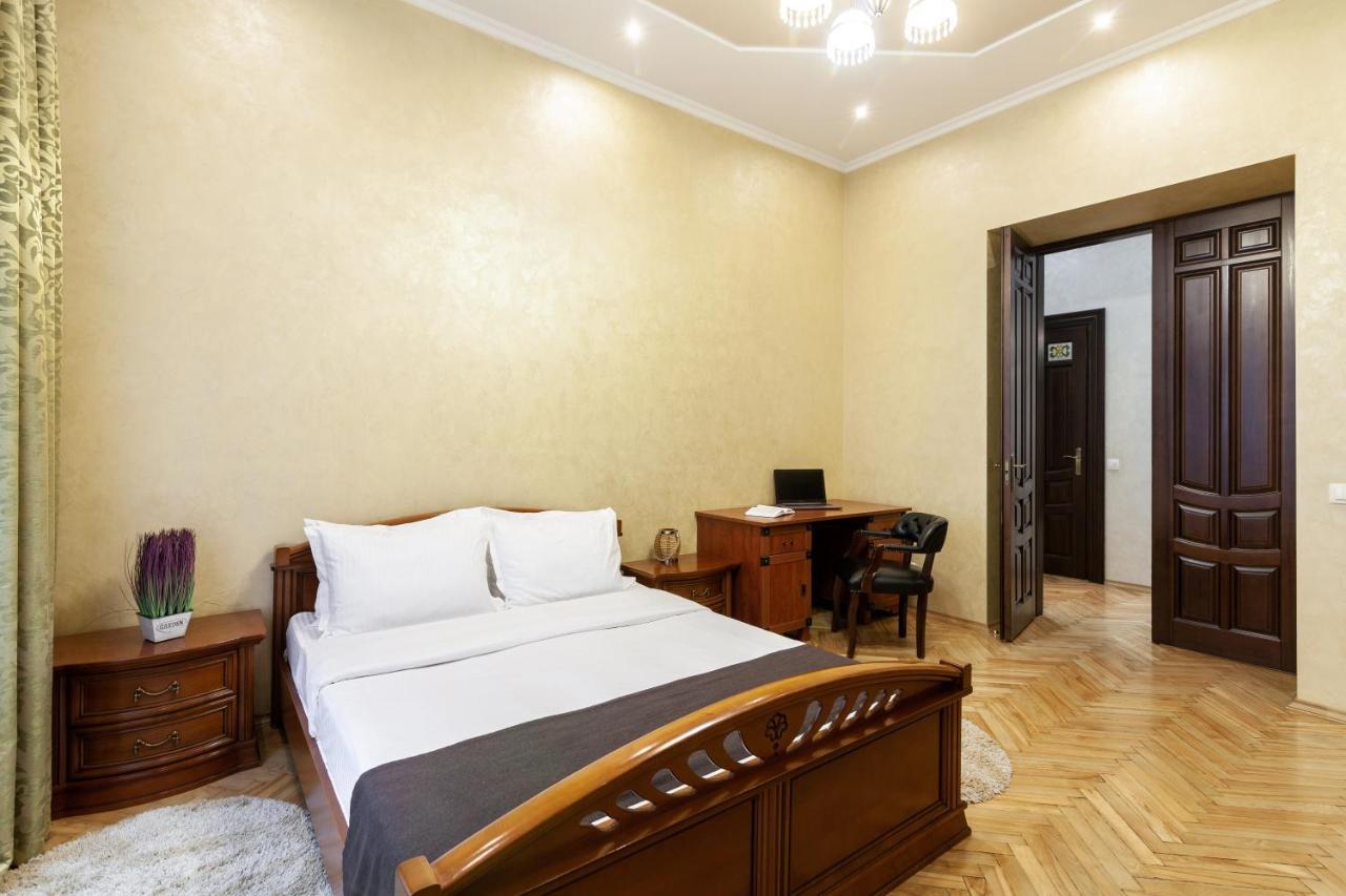 Alfa Apartments Levytskoho Lviv Eksteriør billede